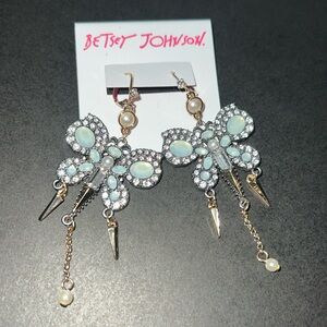 BNWT Betsey Johnson Butterfly earrings